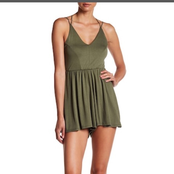 💥LEIBL’38 💥GREEN MODAL/ Poly ROMPER - Picture 1 of 3